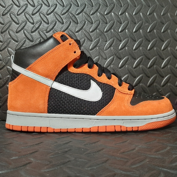 shattered backboard nike dunks